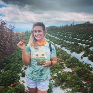 Meet your Posher, Alicia